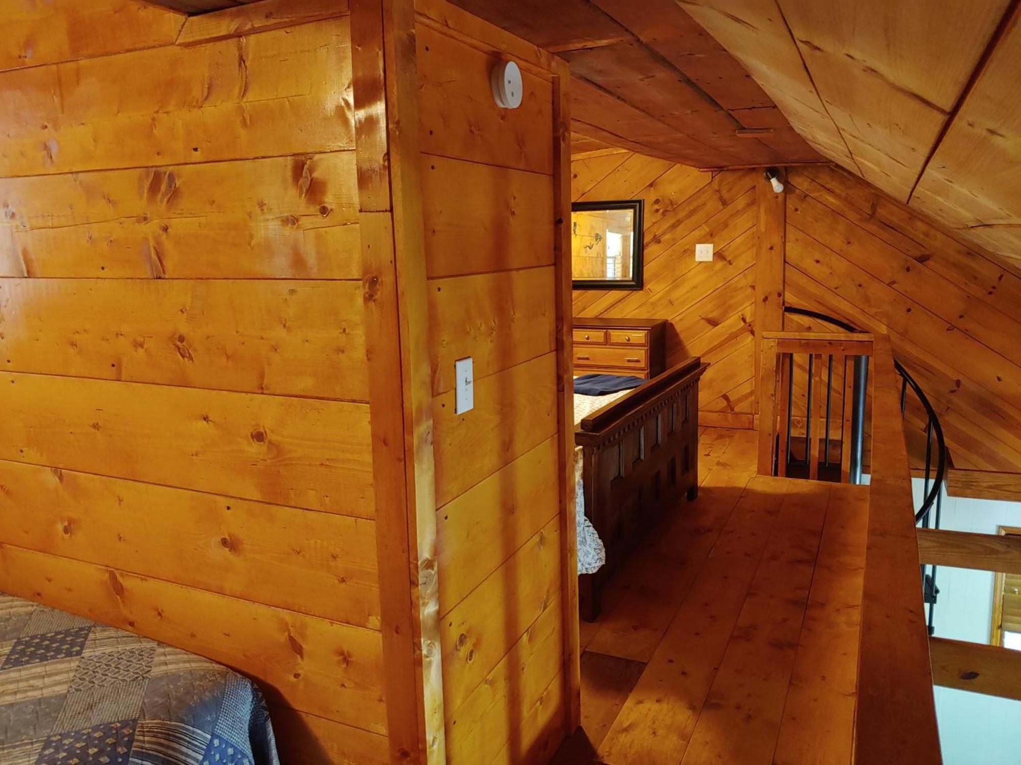 Trailseeker Cabin W King Bed Hot Tub At Red River Gorge Natural Bridge Stanton Exterior photo